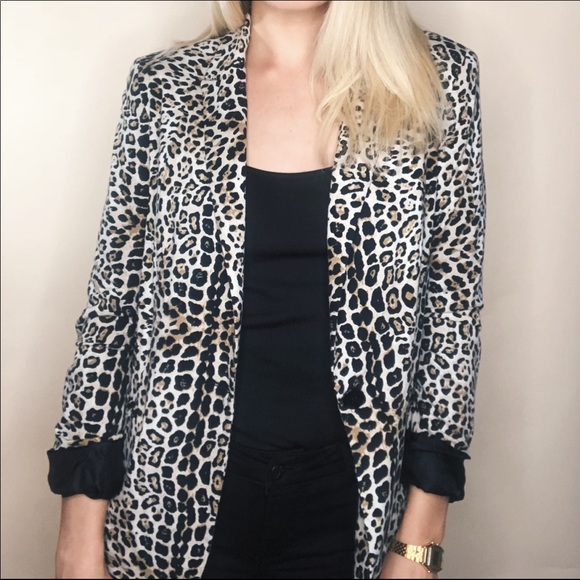Zara Jackets & Blazers - Zara Leopard Print Blazer